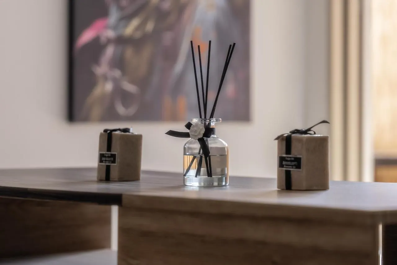 Sant Central Deluxe Apartments Αγία Νάπα 0*,  Κύπρος